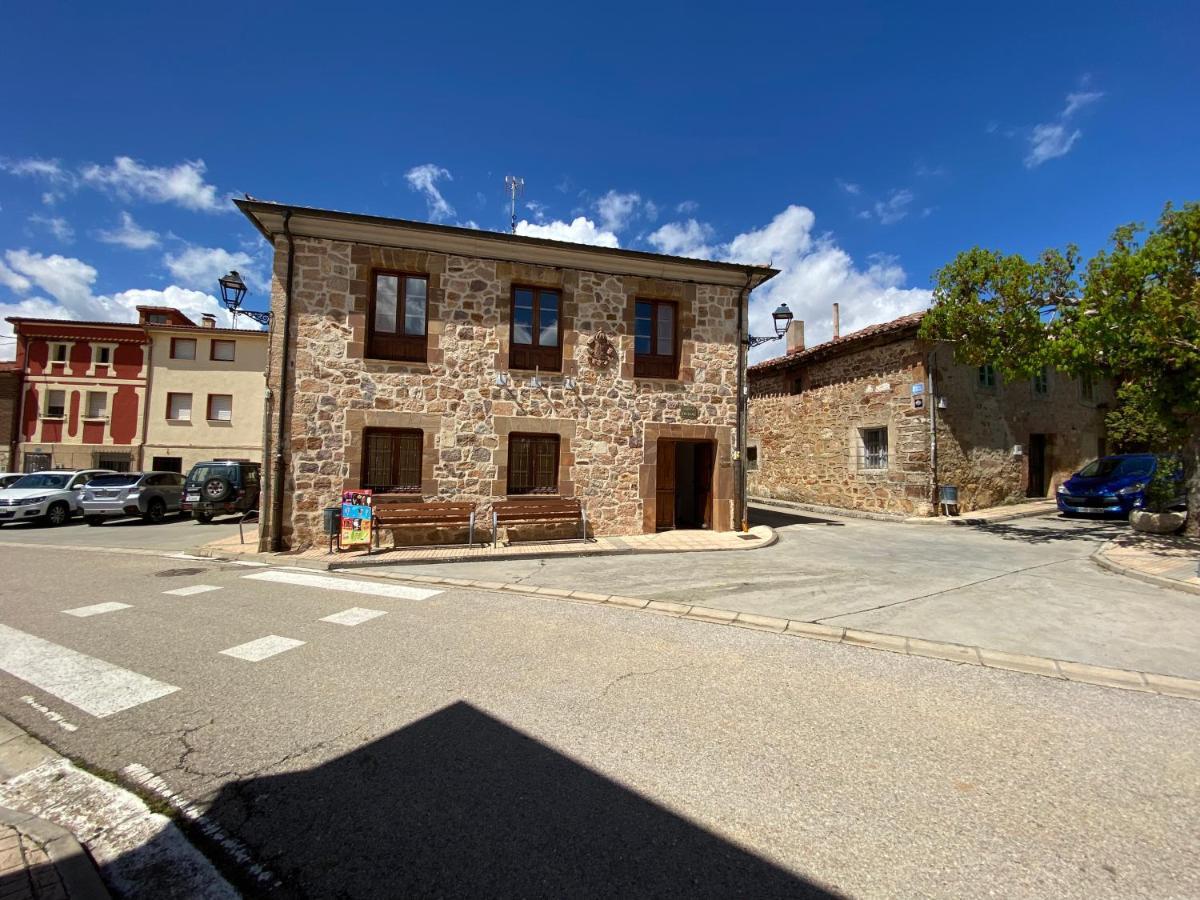 Albergue El Camino De Santovenia Santovenia De Oca Buitenkant foto