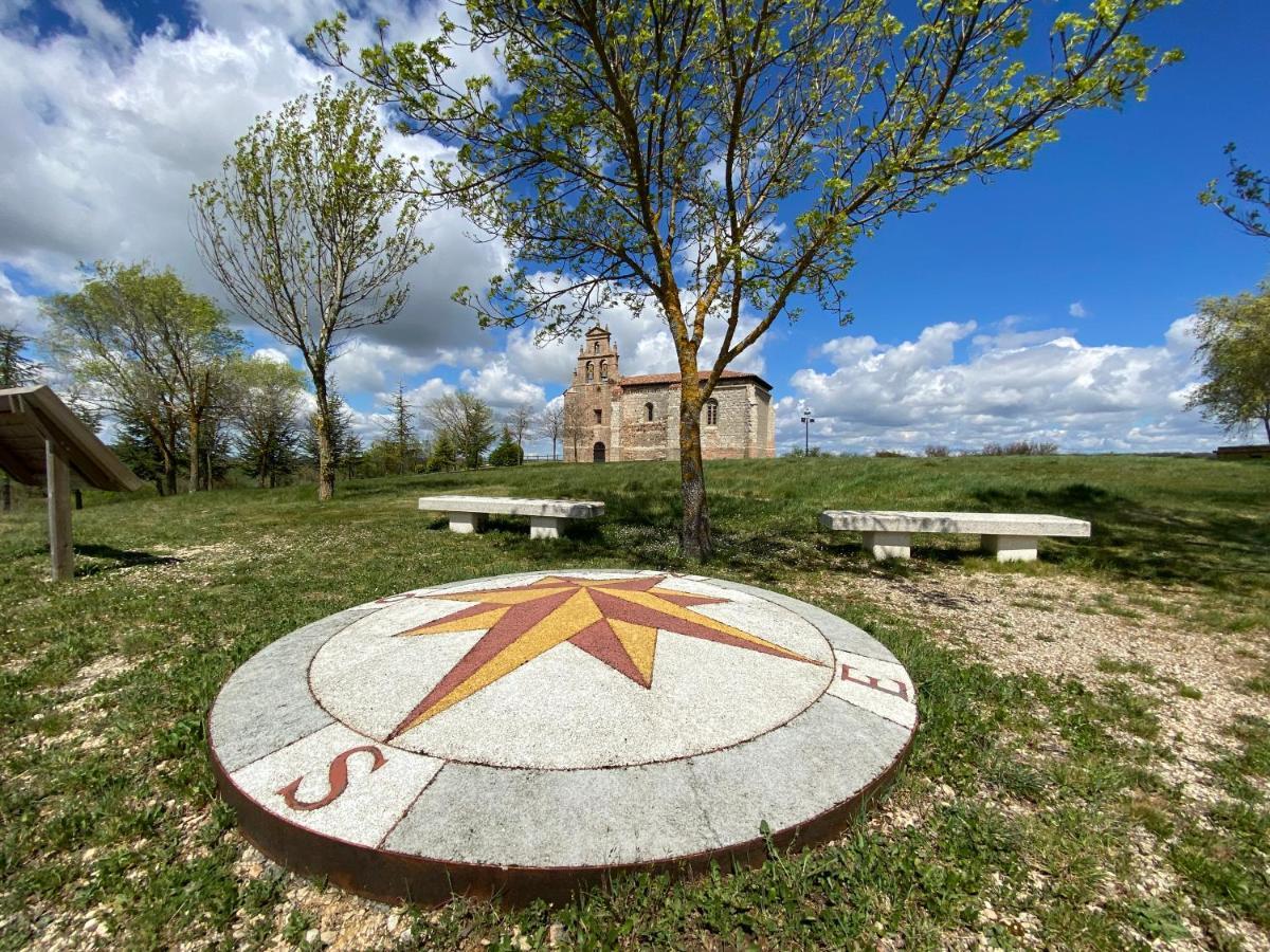 Albergue El Camino De Santovenia Santovenia De Oca Buitenkant foto