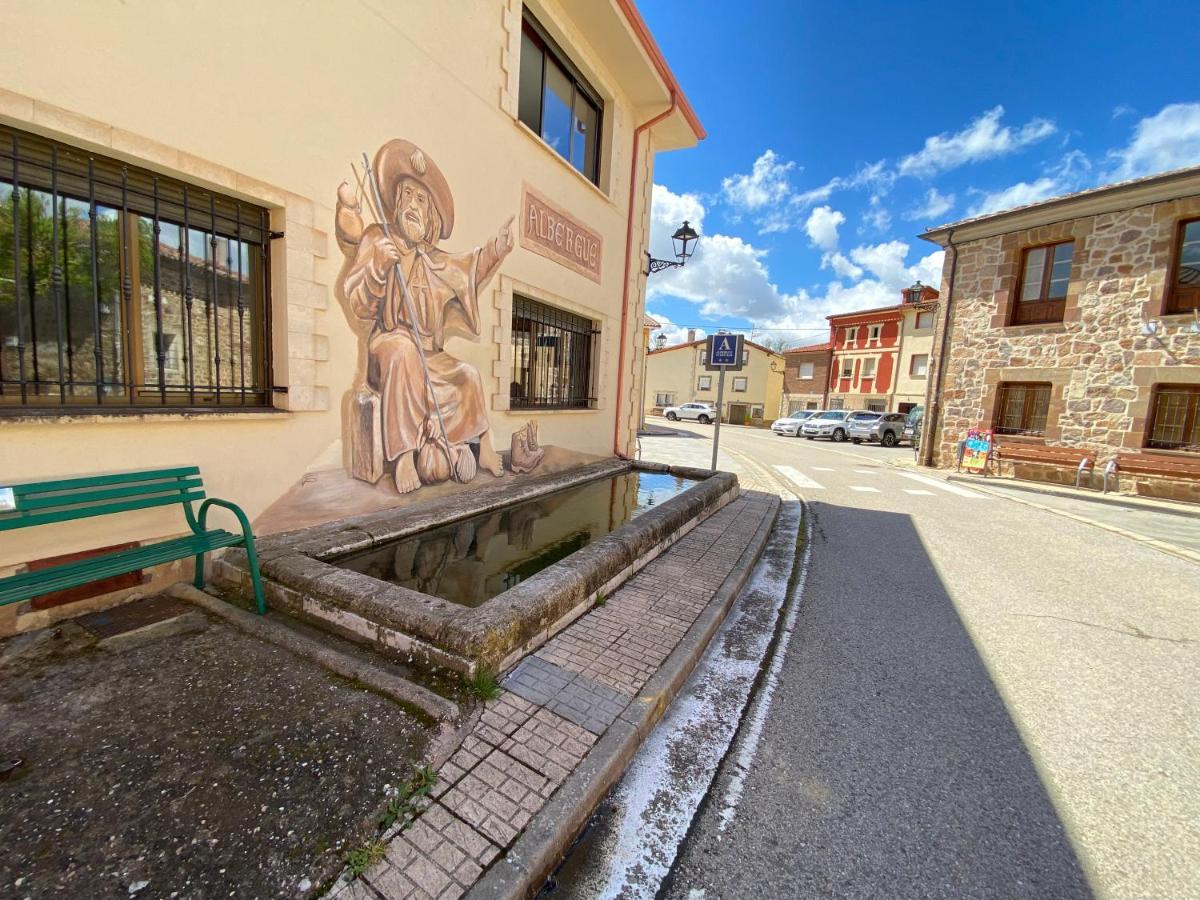 Albergue El Camino De Santovenia Santovenia De Oca Buitenkant foto